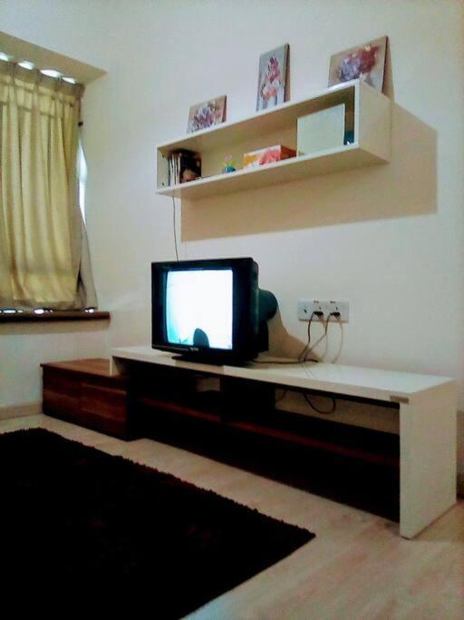 Cozy 2 Apartment Telipok Town